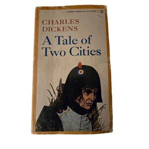A tale of two cities by Charles Dickens - signet classics - 0451513452